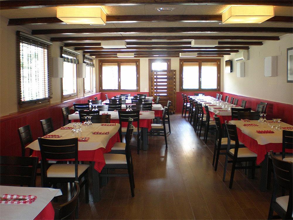 贝塞特 Fonda Urquizu酒店 外观 照片